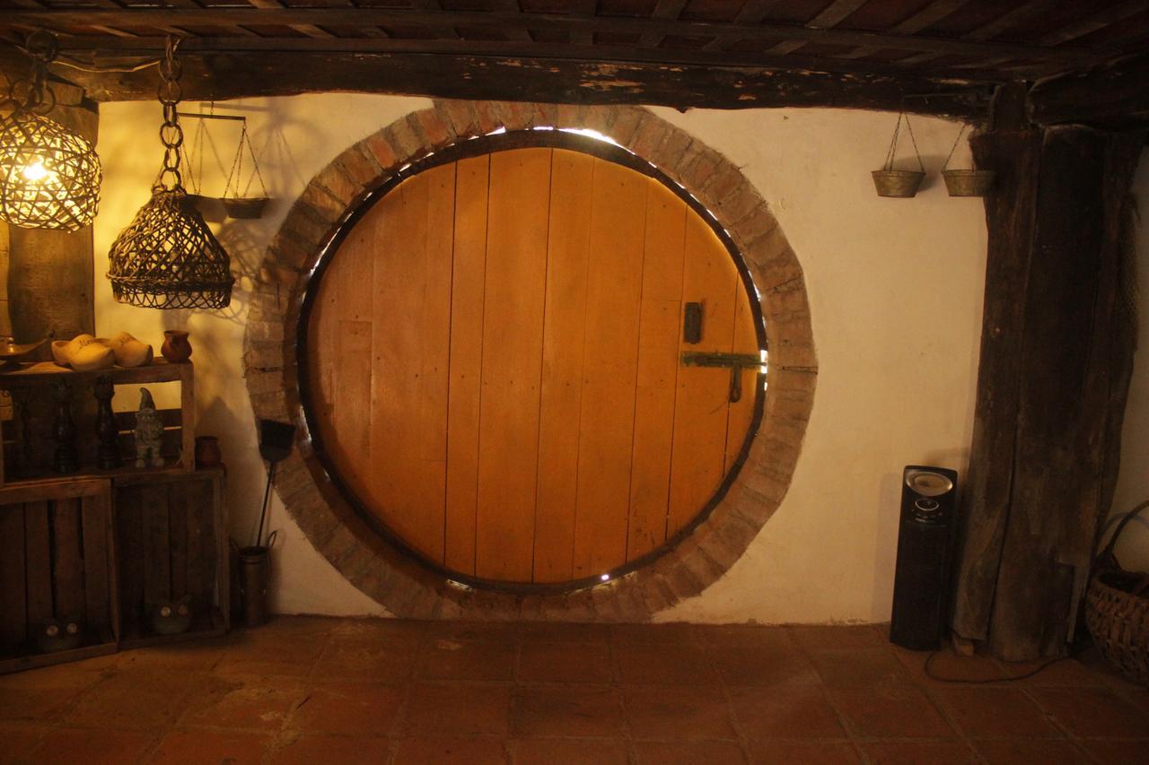 The Hobbit La Comarca Ξενοδοχείο Nueva San Salvador Εξωτερικό φωτογραφία